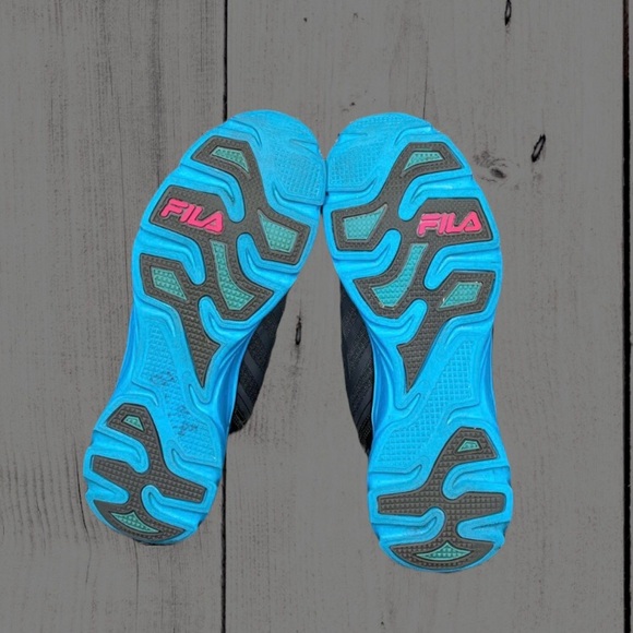 Fila RN 91175 | Gray/Pink/Blue Running Training Shoes | Size 9.5 - Picture 7 of 8